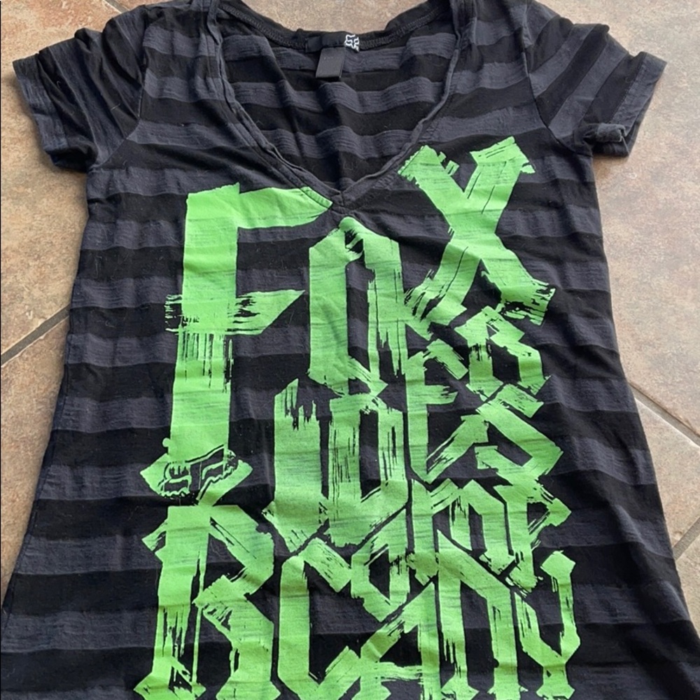 Women’s Fox Racing Tee~ Medium
